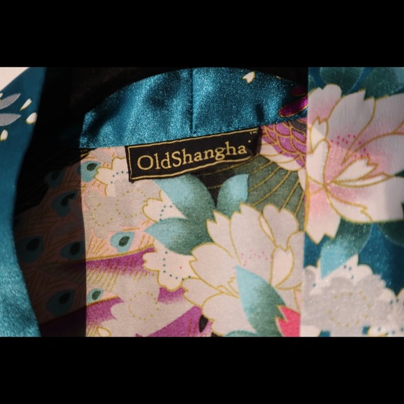 Silk Bath Robe - Picture 2 of 4